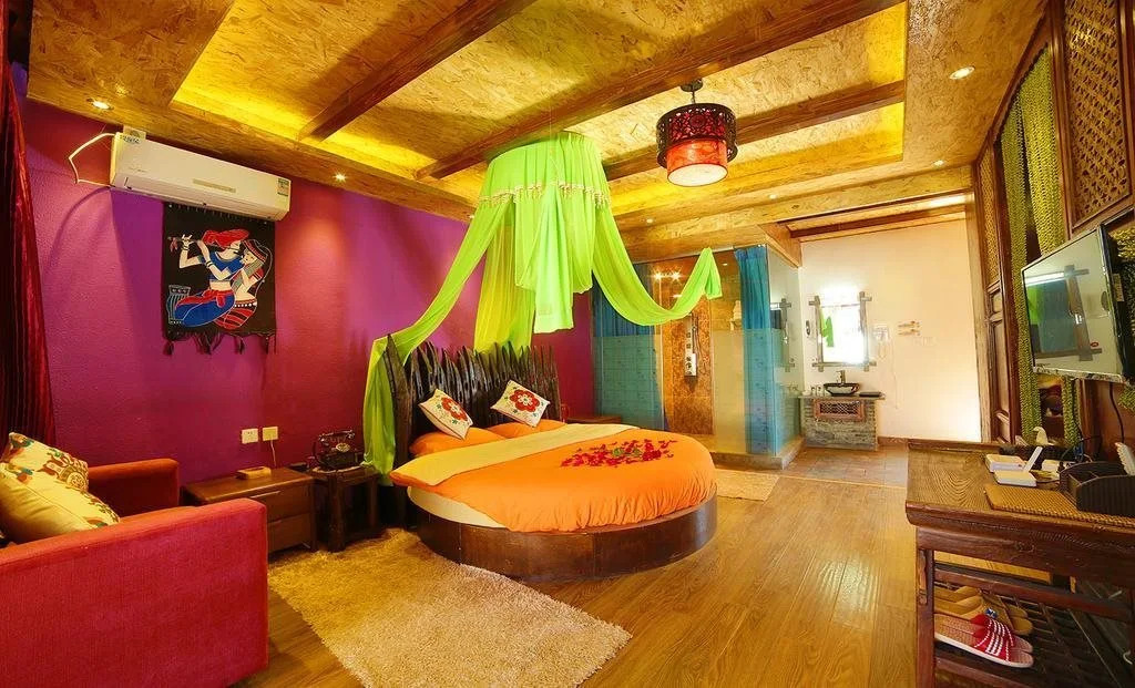 Huashen Hotel