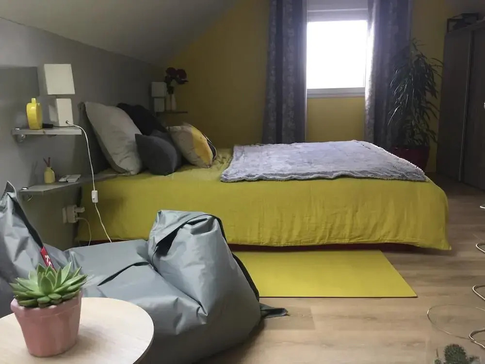 Maison a la campagne à 2 km du circuit de Bresse