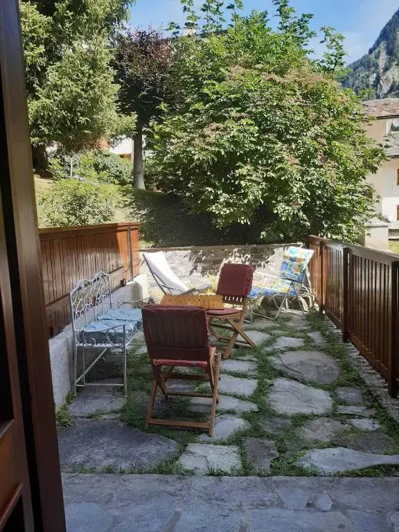 Altido Pré-Saint-Didier flat for 6 w/ parking