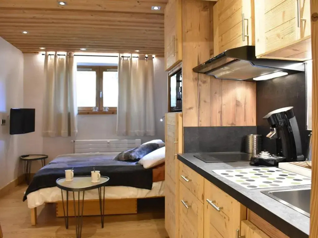 Appartement Méribel, 1 pièce, 2 personnes - FR-1-180-393