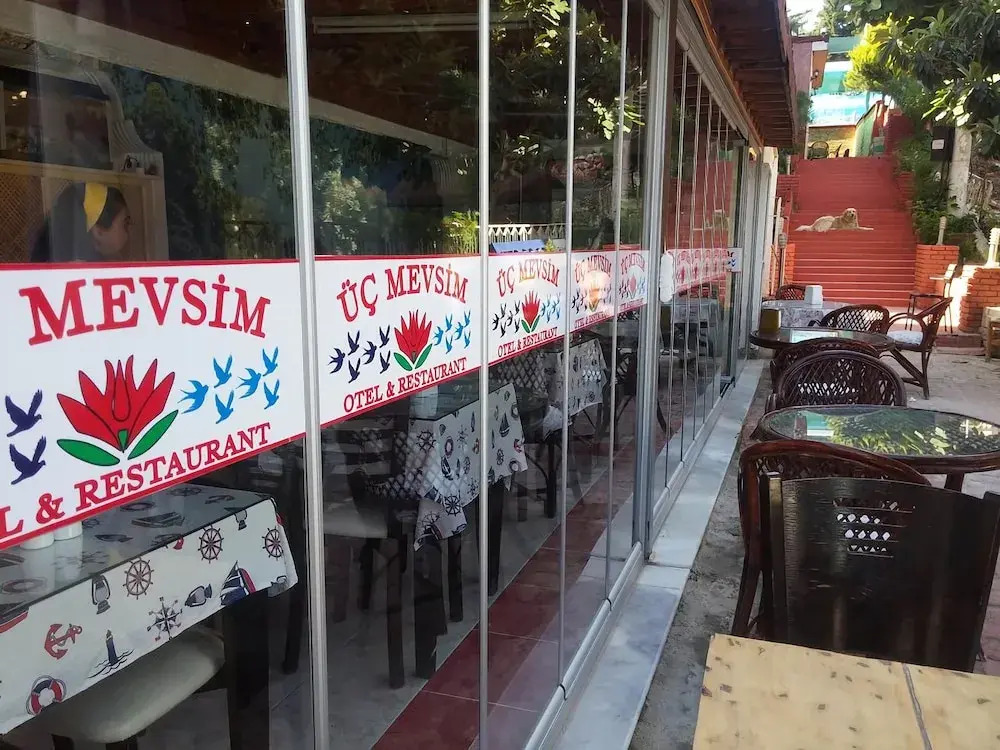 Uc Mevsim Otel