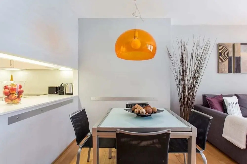 Stylish 1 Bedroom Flat Near La Sagrada Familia