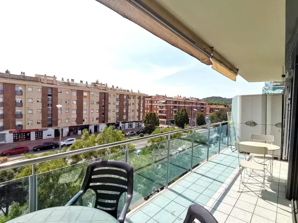 Precioso apartamento 4 habitaciones con piscina y gym