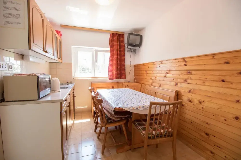 Apartments Josip by the sea