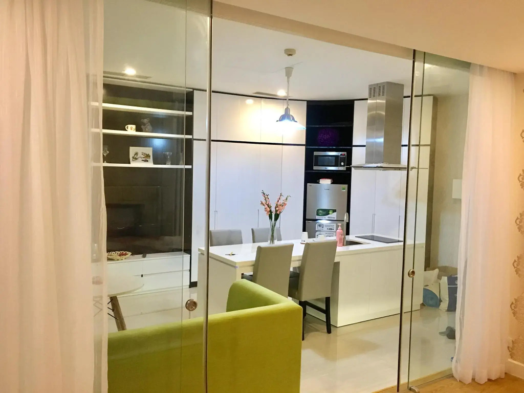 Tracy's ROMANTIC 1BR BEN THANH TOWER DISTRIC1