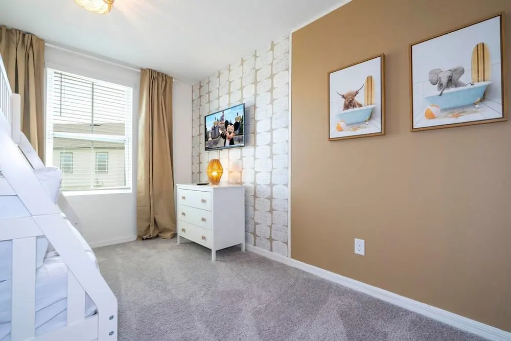 Cozy 3Bd Close to Disney Enclave 1021