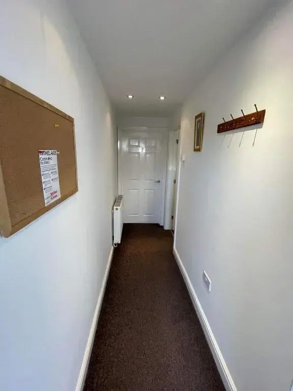 4 Laurel Court