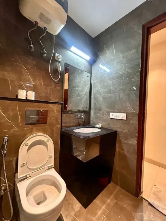Z Suites Hotel Mahipalpur IGI Airport