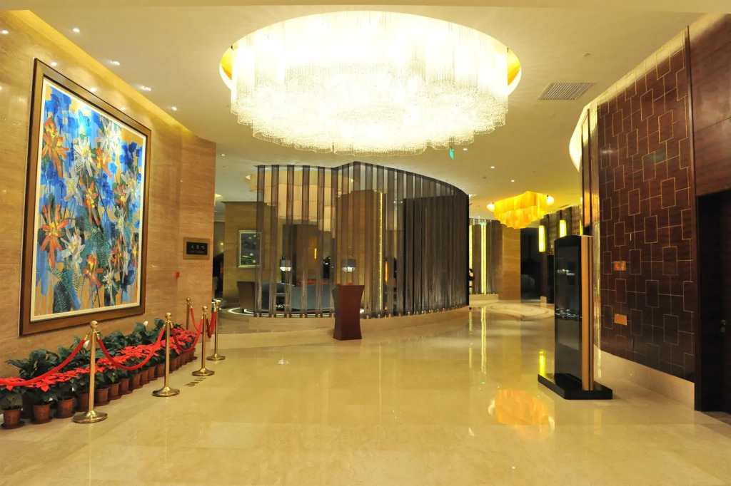 Grand Hotel Qinhuang