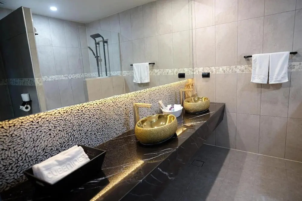 Cube9 Resort and Spa