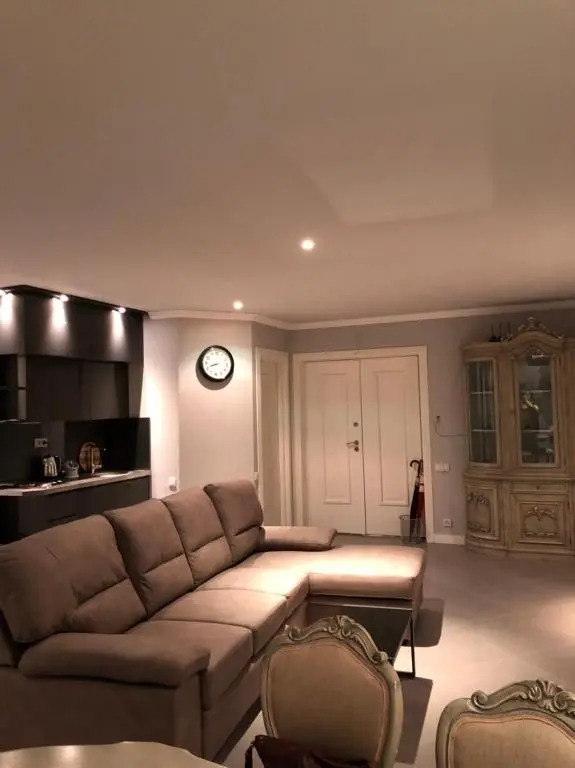 MAGNOLIA220