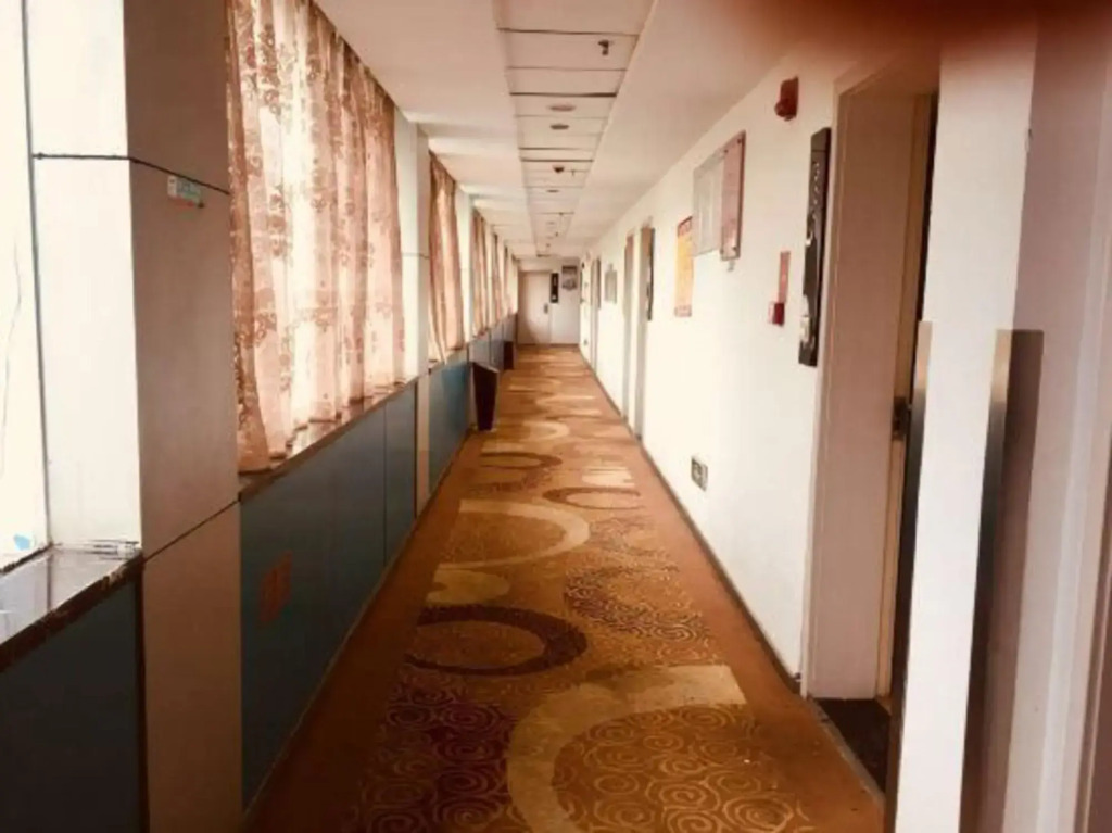Qingjiang Express Hotel