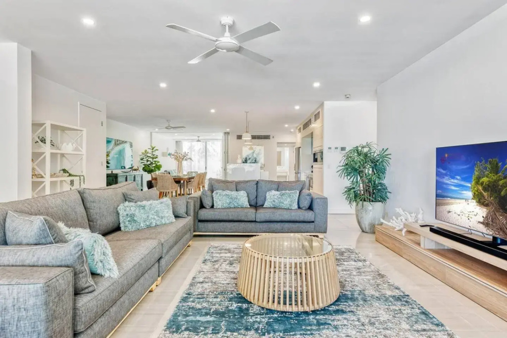 Beachfront Condo 5301 at Drift Resort
