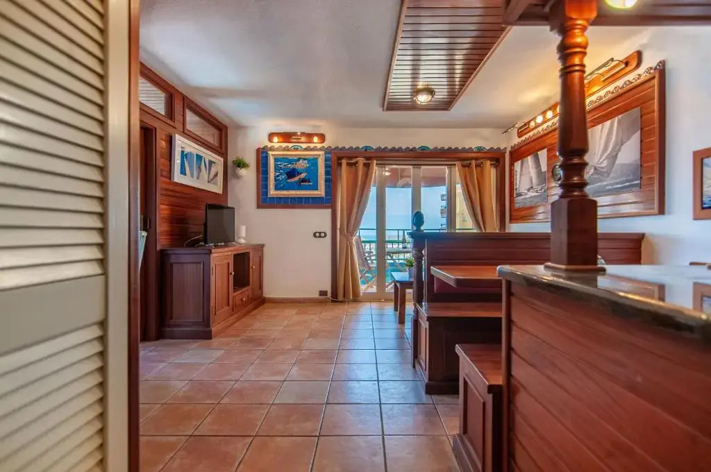 Torres del Sol Ocean View PH02