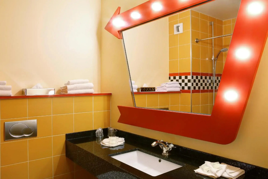 Disney Hotel Santa Fe