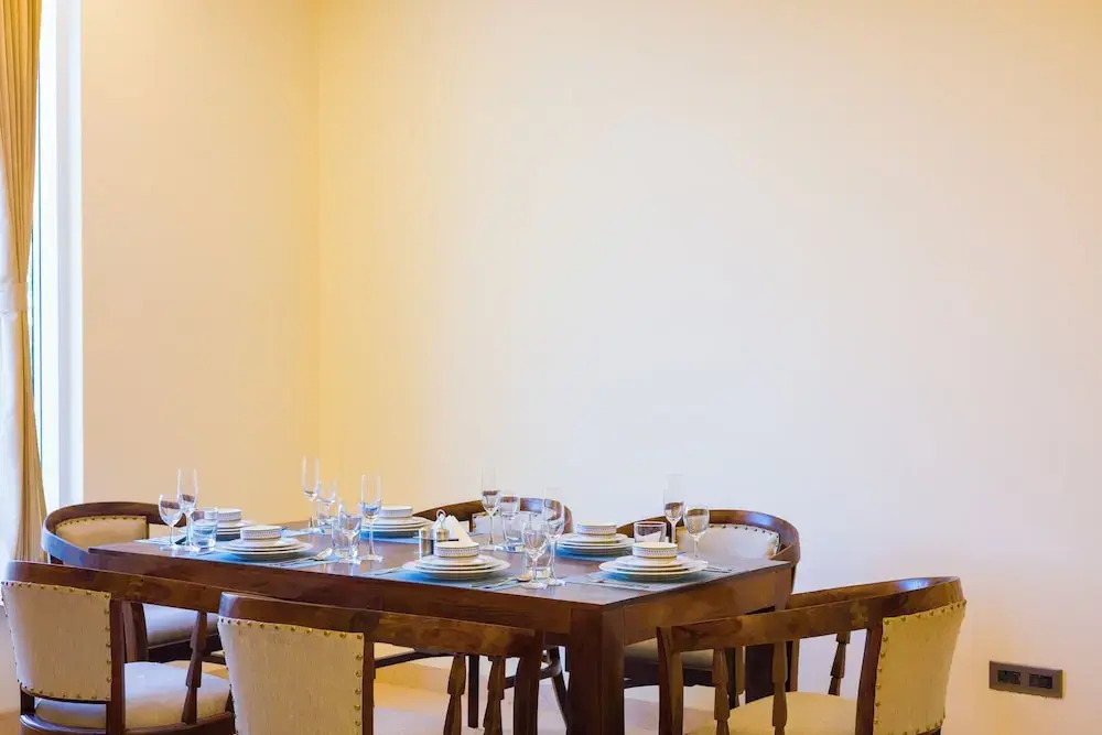 Eternal Oasis by Alaya Stays, Golf Course Road
