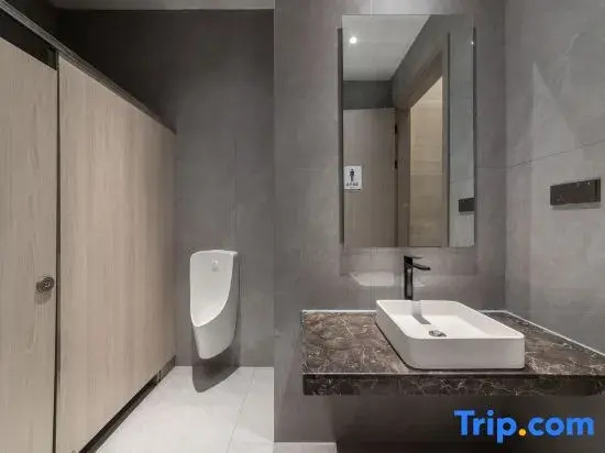 Manju Hotel (Zhuji International Trade City Branch)
