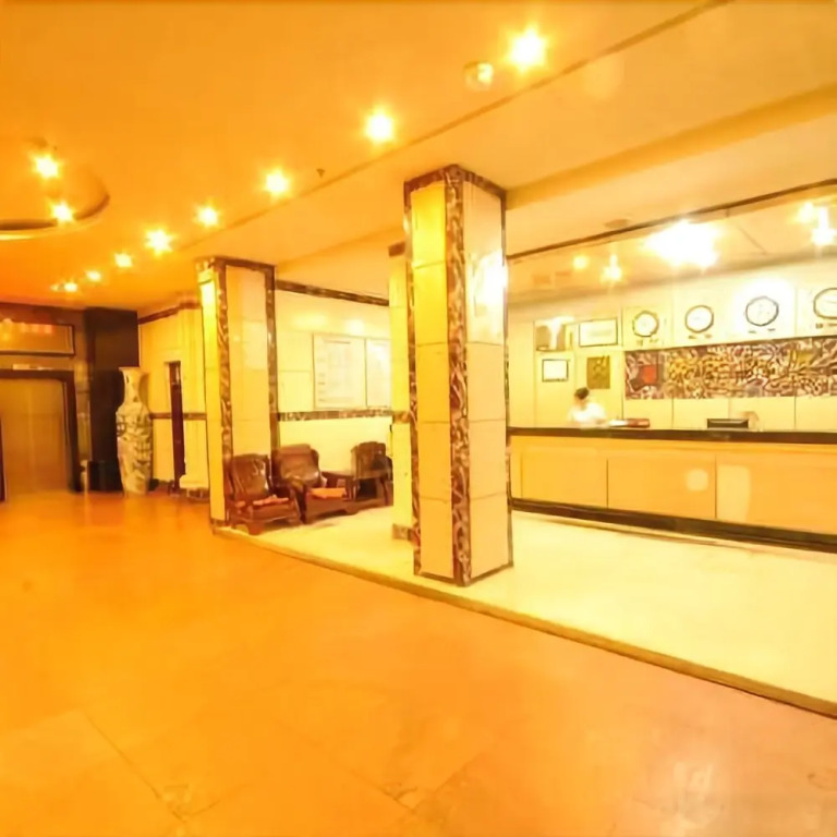 Mandi Apartment