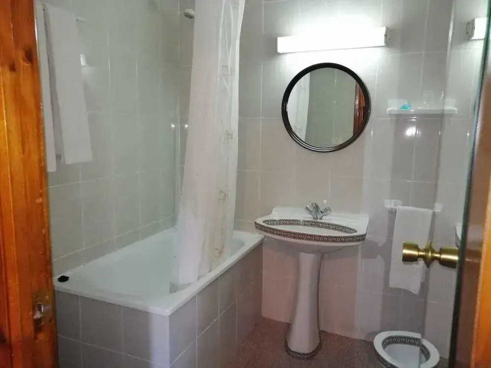 Hostal La Muralla