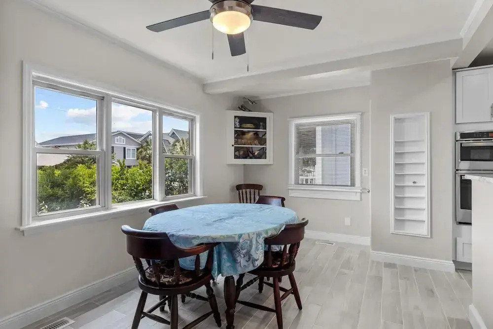The Gray Whale Cottage 2 Bedroom Home by RedAwning