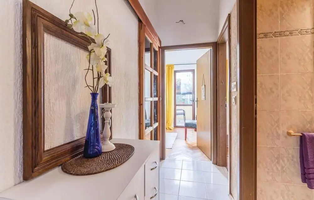 Beautiful Home in Pula With Wifi and 2 Bedrooms