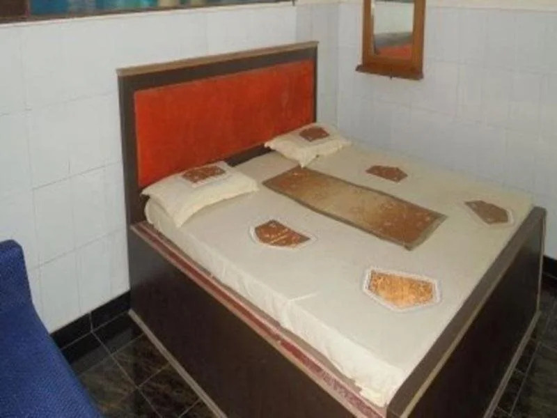 Shanti Lodge