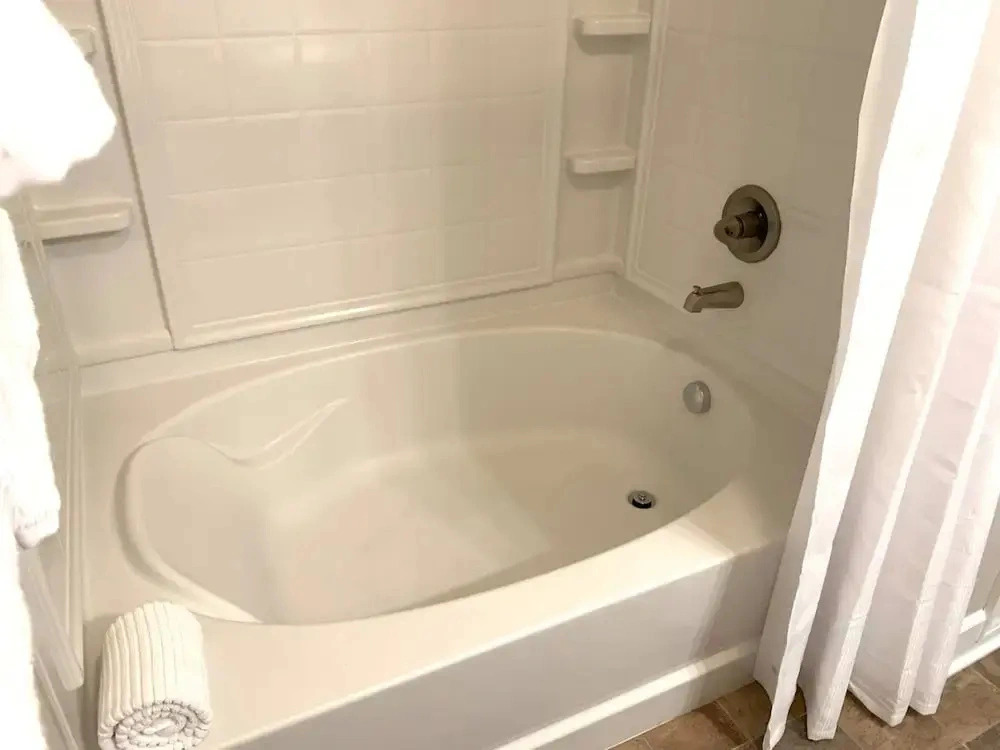 Top Floor Water View King Bed Pool Gym