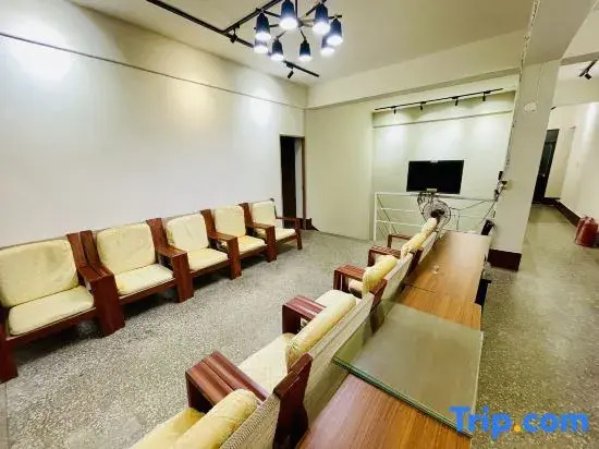 Pu-pien Hostel