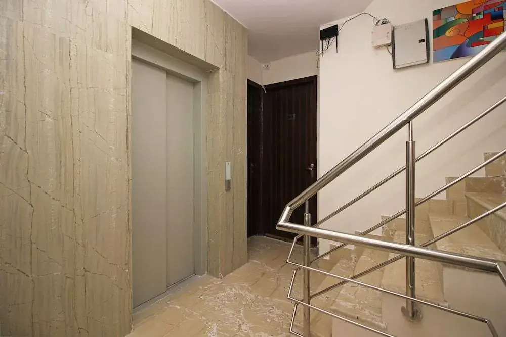 OYO 5380 Hotel Nanak Residency