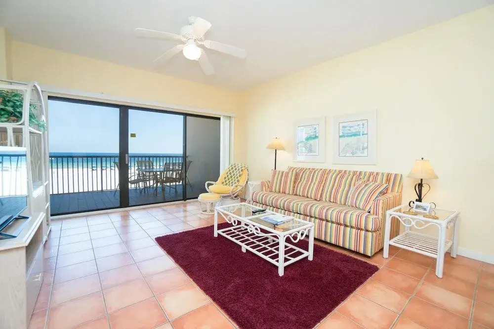 The Palms 202 Apartment 3