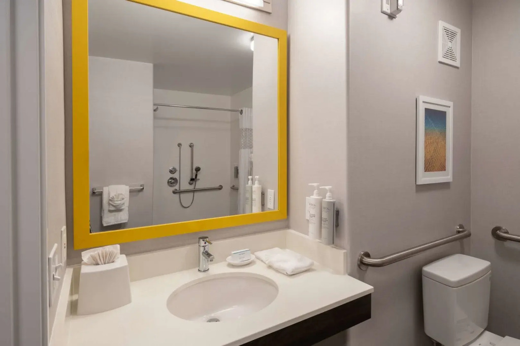 Hampton Inn & Suites Agoura Hills