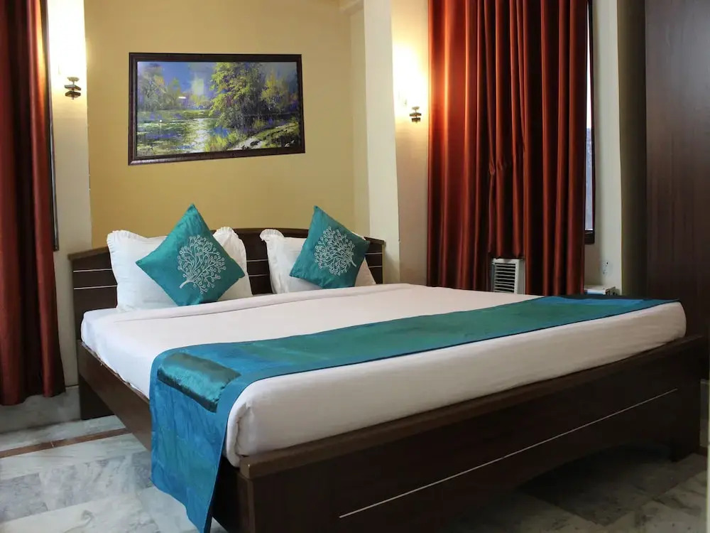 OYO 3091 Hotel Ramdiri Residency