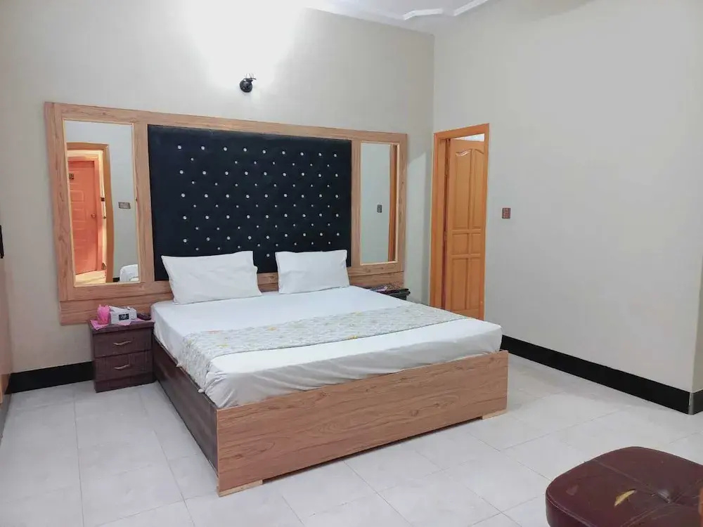 BNB Rose Lodge Family Guest House