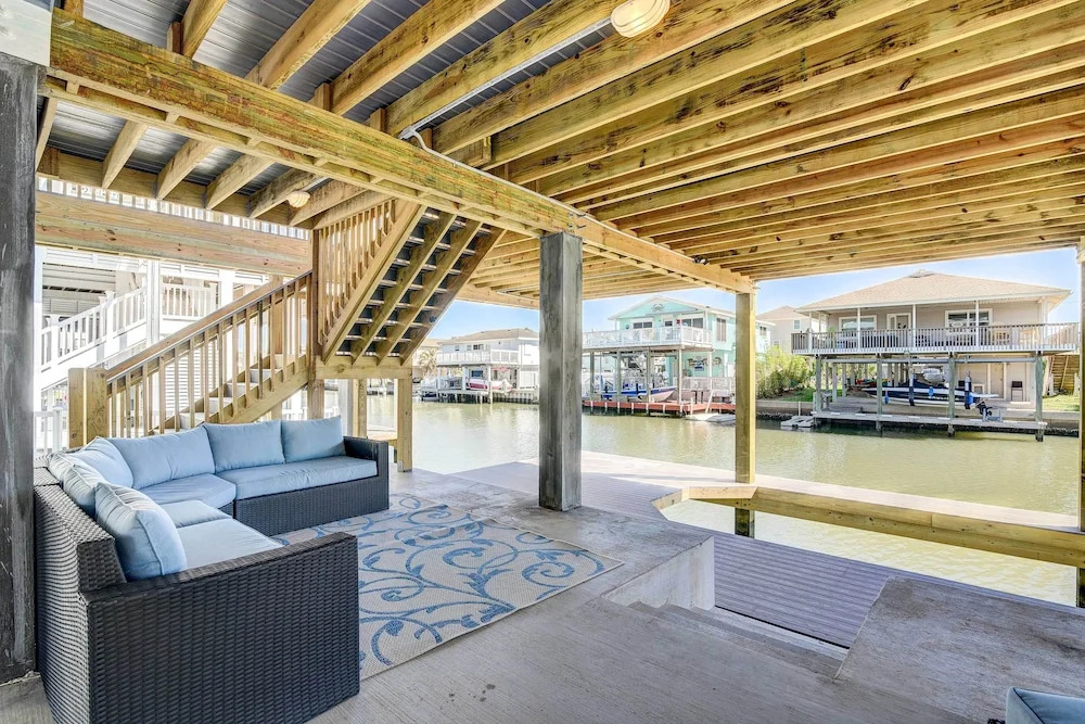 Private Dock and Patio Waterfront Galveston Retreat