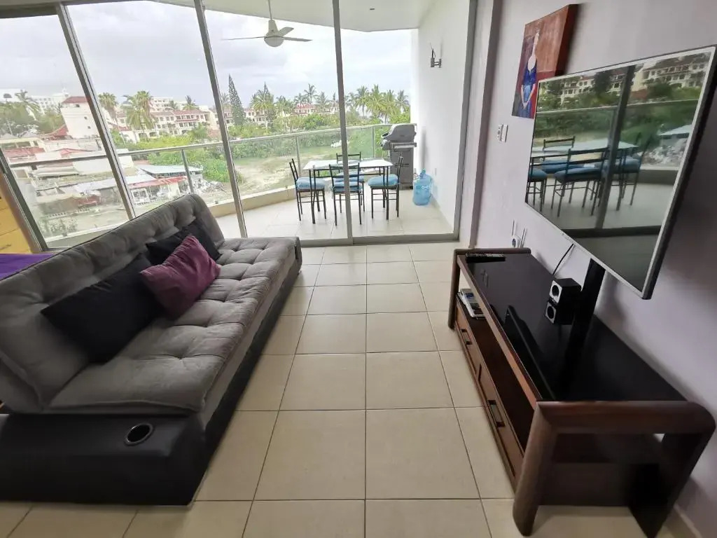 Estudio 310 Nuevo Vallarta, frente al mar, totalmente equipado y amueblado