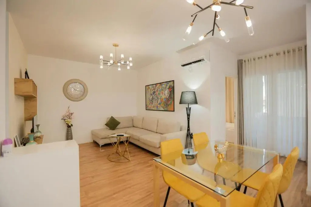 Miku Apartment-Sophisticated 2BD Apartment At Taiwan