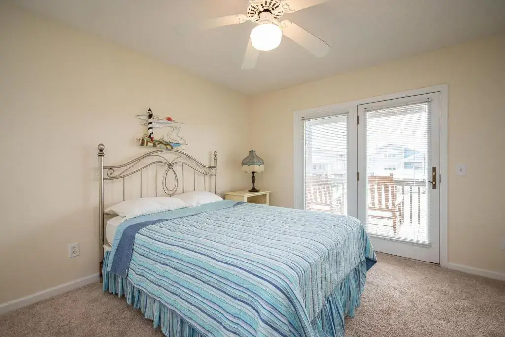 Sound Bite by Oak Island Accommodations