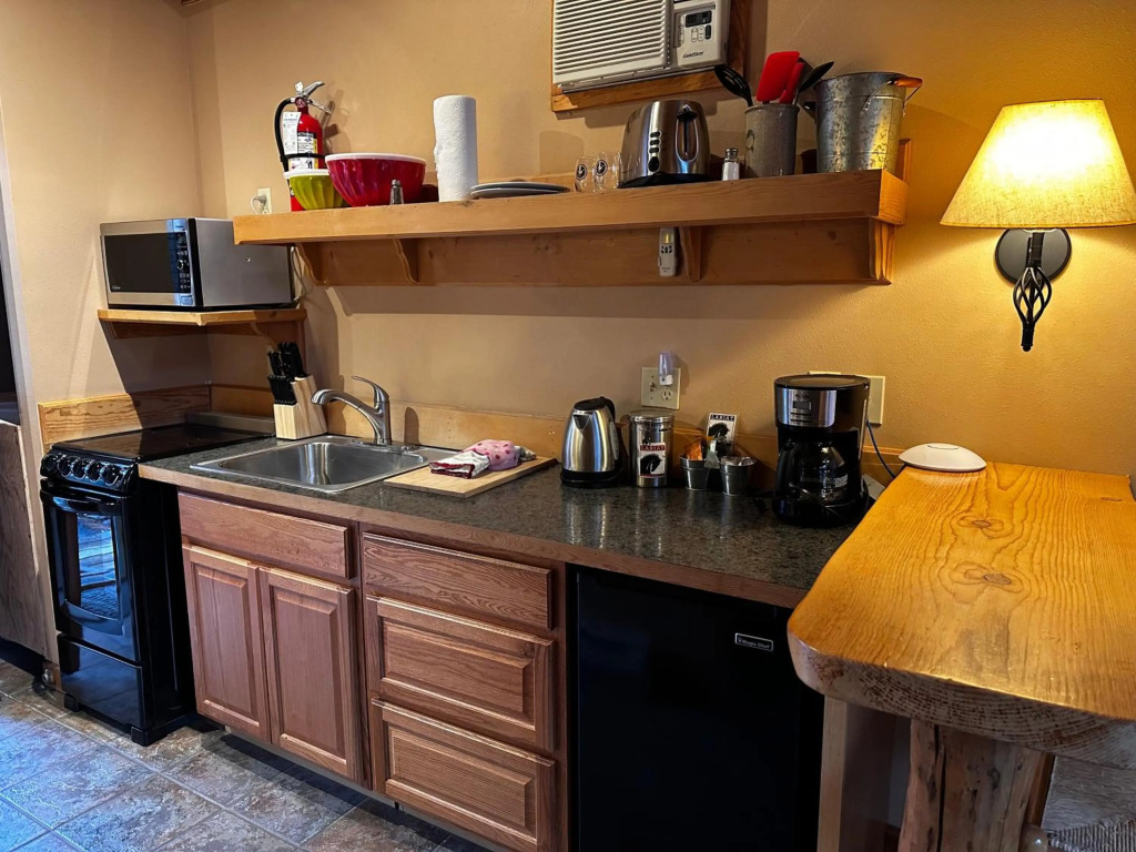 Chewuch Inn & Cabins