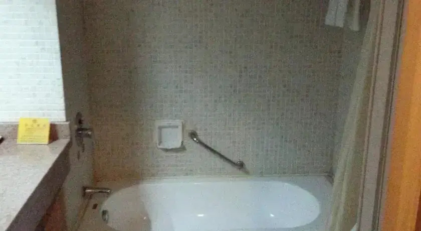 Ying Shan Hong Hotel