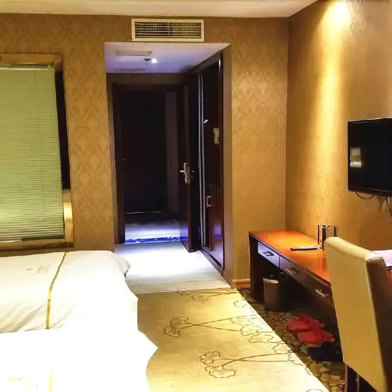 Qianyuan Business Hotel