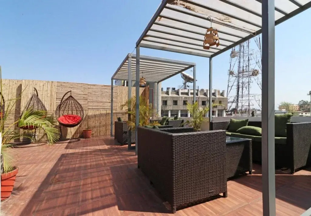 HOTEL DOON
