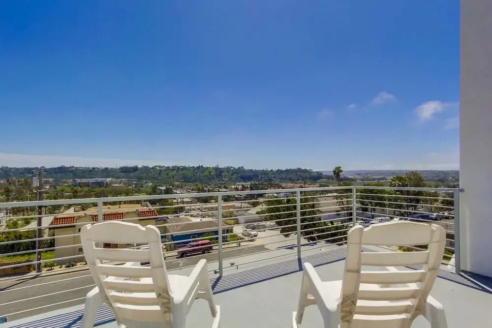 Coastal Horizon-B - 3 Br Apts