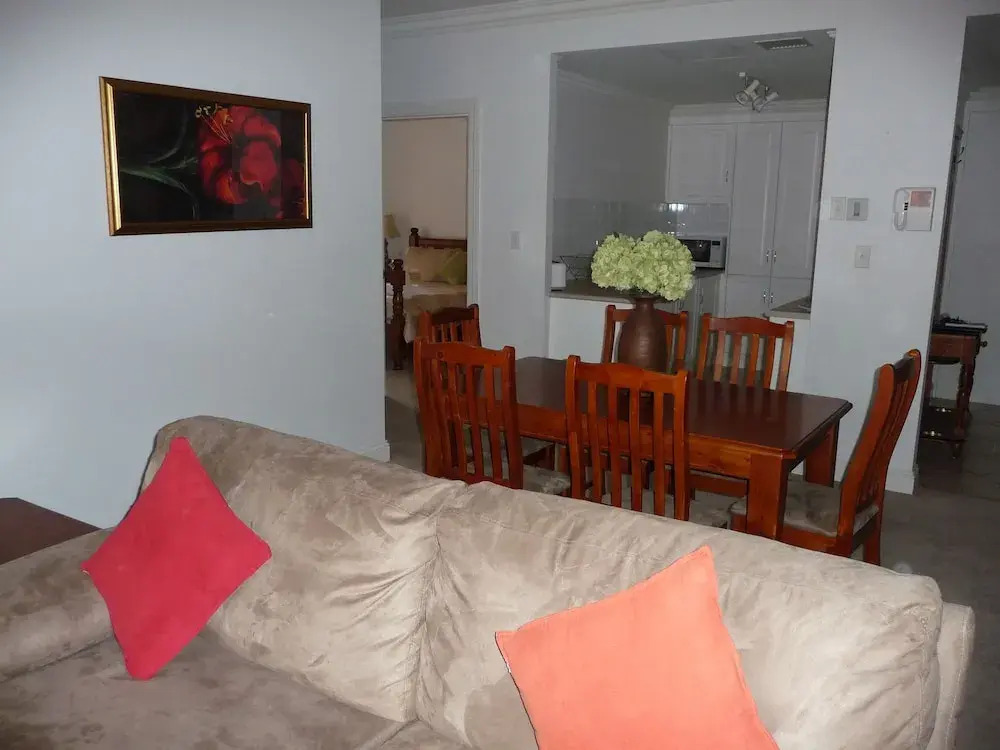 City Escape 2Bd In Adelaides East End 3