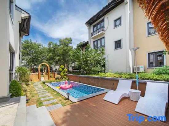 Anji Creek, Starry Sky Swimming Pool, Parent Child Vacation Villa Luxury Creek Stay