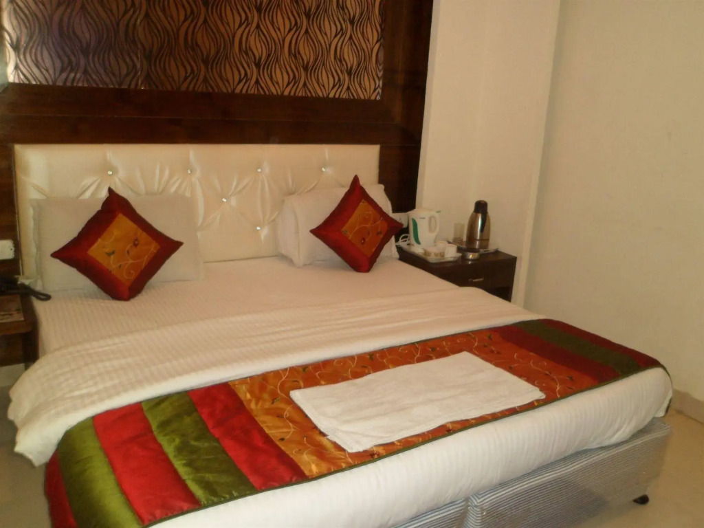 Hotel Arjun (New Delhi)