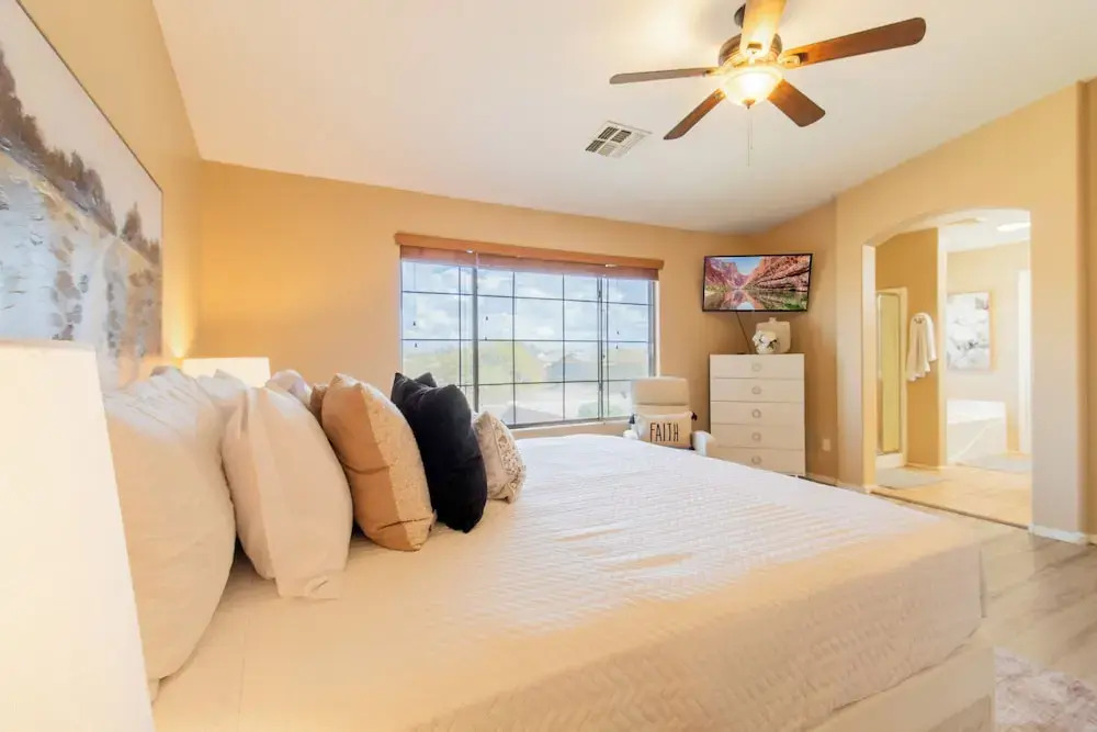 Casa Alessia 4BR Home & Heated Pool