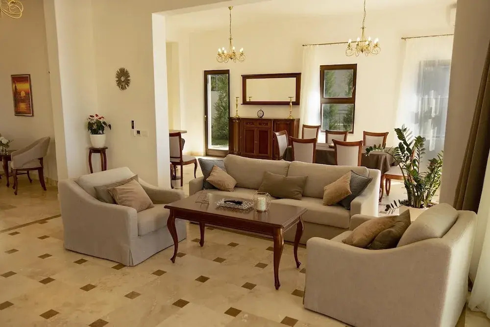 Oak Leaf Residences