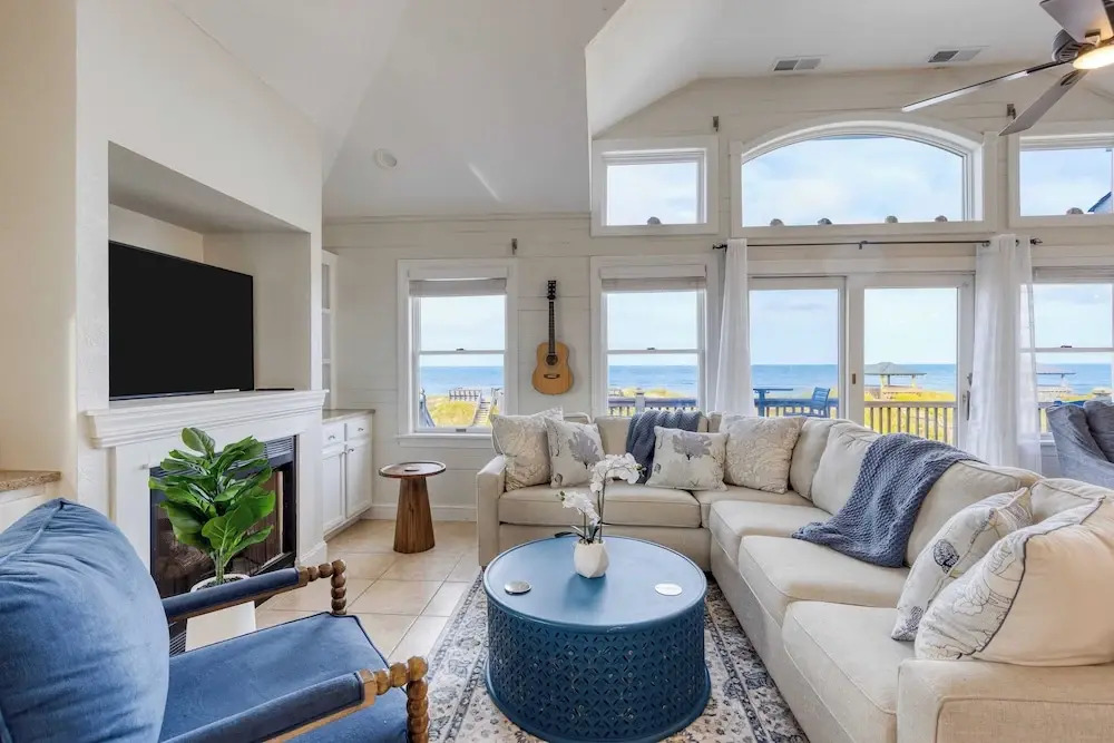 Sleeps 28 Beachfront w/ Pool, Hot Tub, Game Room Atlantic Watch by Avantstay