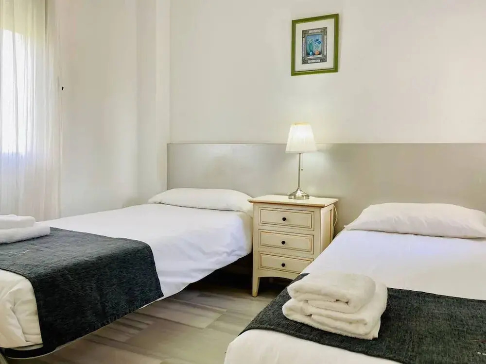 Duplex 3 Bedroom Top Floor F-3