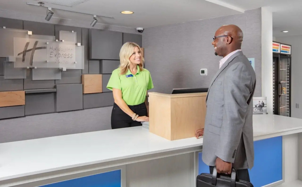 Holiday Inn Express Hotel & Suites Altoona-Des Moines by IHG